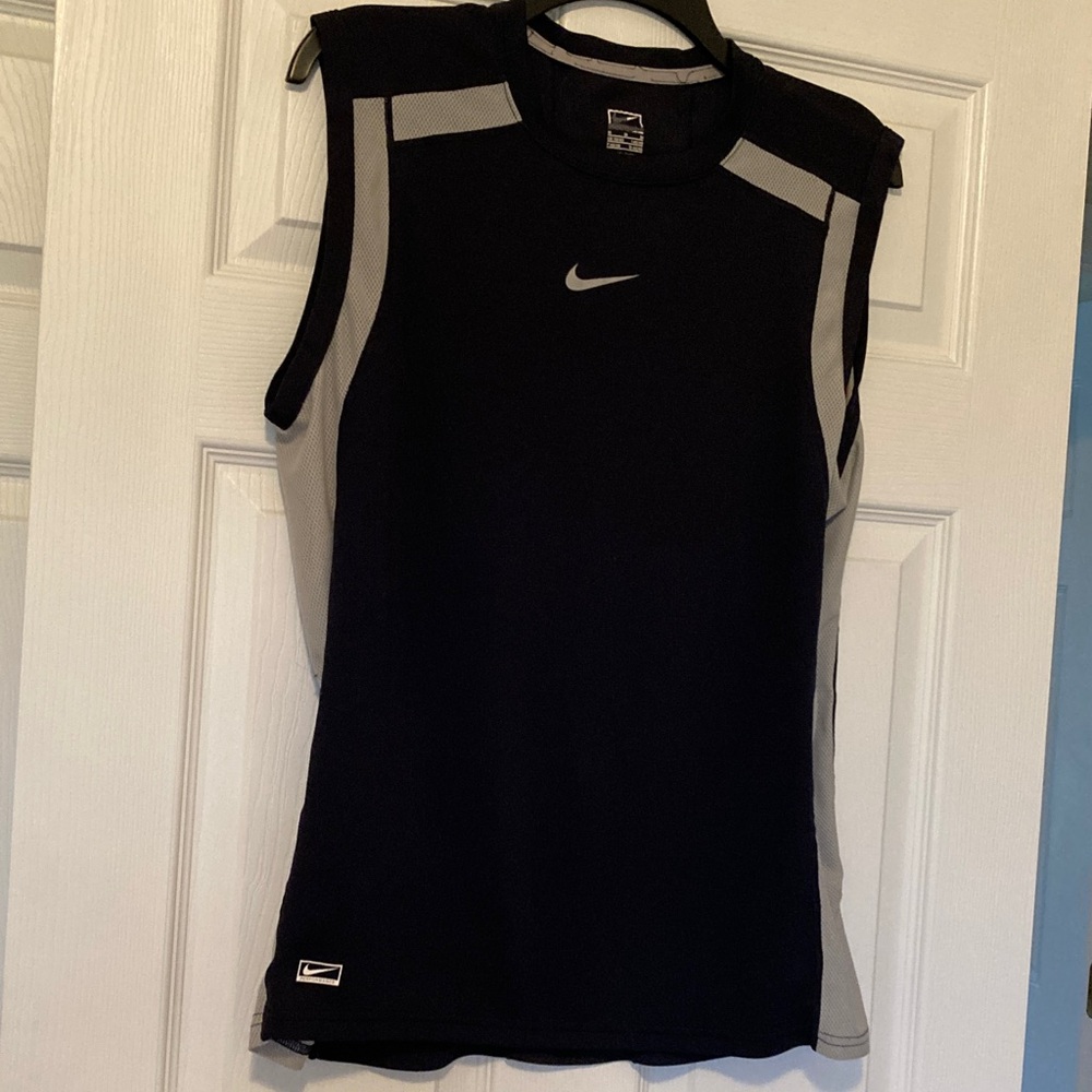 Nike Men's Black and Gray Tank Top